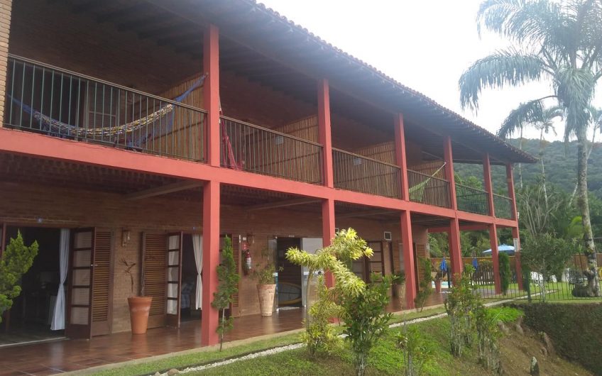 Pousada Recanto El Shadday nas Toninhas em Ubatuba