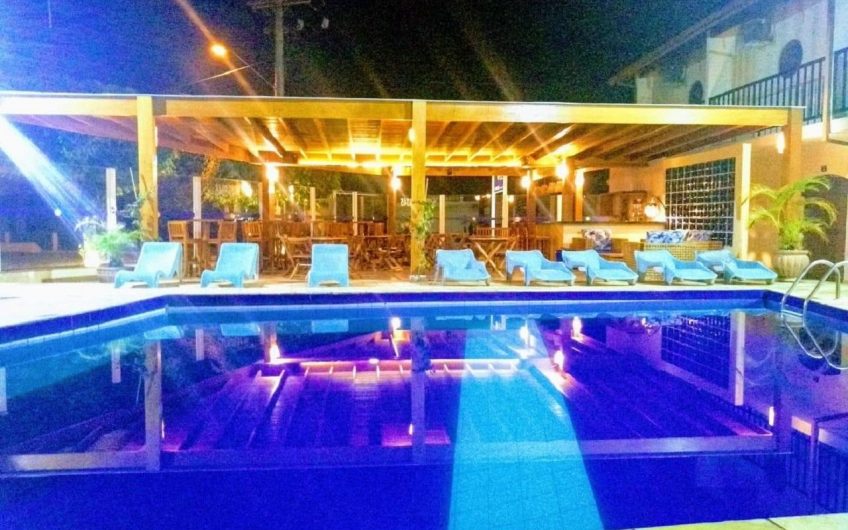 Pousada Ilha Vitória na Praia de Maranduba em Ubatuba