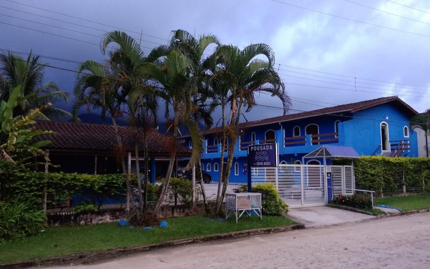 Pousada Aquaria na Praia de Maranduba em Ubatuba