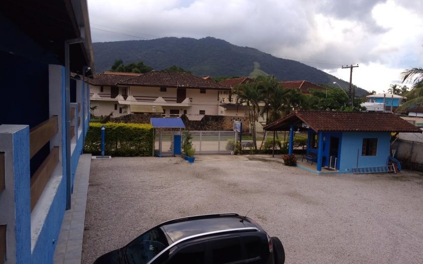 Pousada Aquaria na Praia de Maranduba em Ubatuba