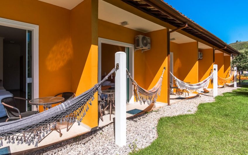 Pousada Villa Piemonte na Praia das Toninhas em Ubatuba