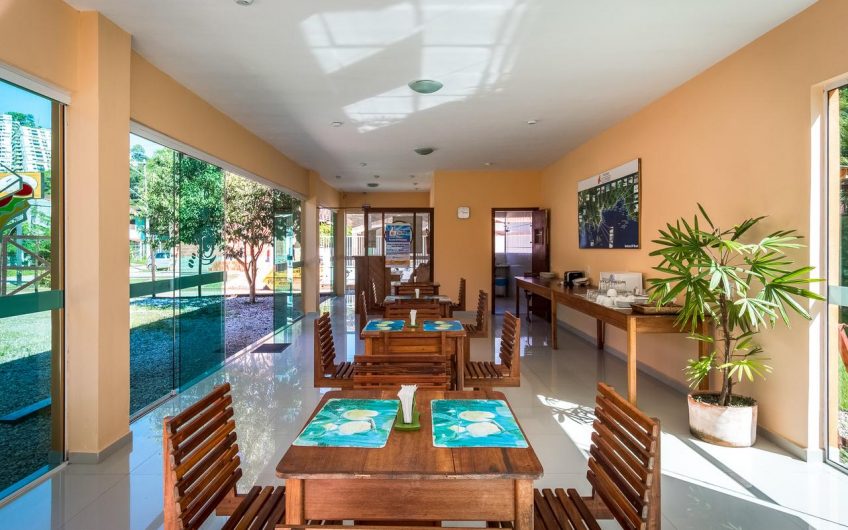 Pousada Villa Piemonte na Praia das Toninhas em Ubatuba