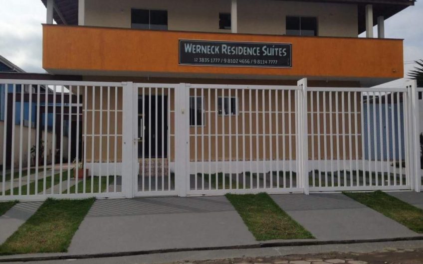 Werneck Residence Suites na Praia Grande em Ubatuba