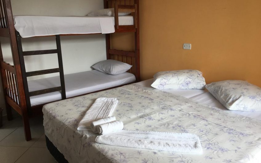 Werneck Residence Suites na Praia Grande em Ubatuba