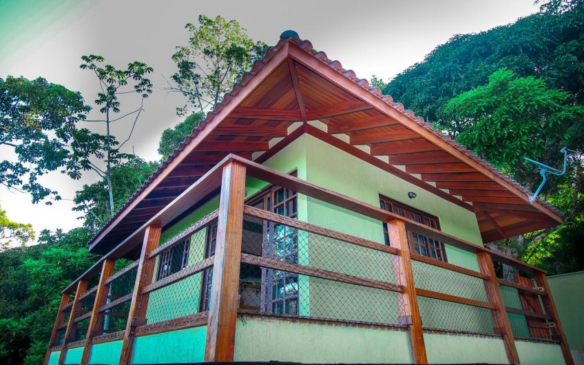 Burung Flats na Praia de Itamambuca em Ubatuba