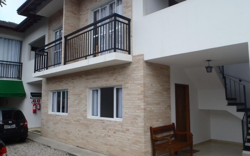 Vila Weiss Flats na Praia Grande em Ubatuba