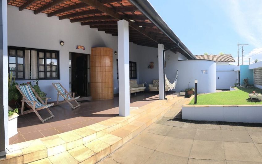 Suítes Rentes House na Praia Grande em Ubatuba