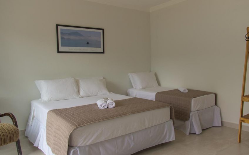 Suítes Rentes House na Praia Grande em Ubatuba