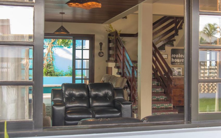 Suítes Rentes House na Praia Grande em Ubatuba