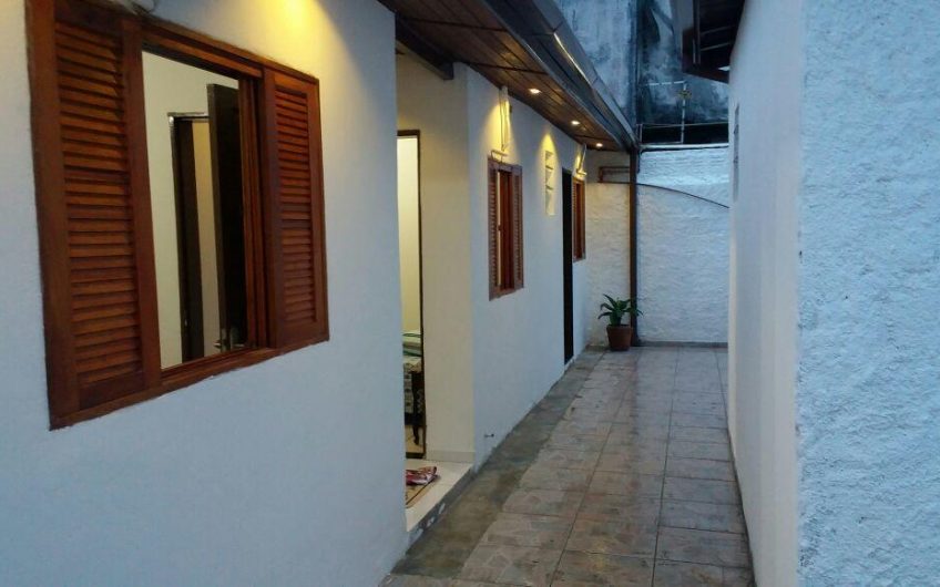 Suítes Residenciais Xavantes na Praia do Itaguá em Ubatuba